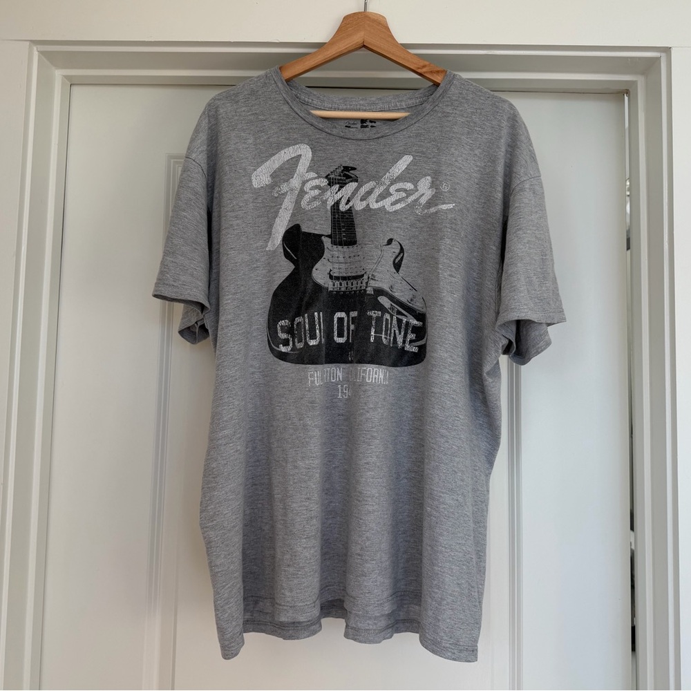 Fender Soul of Tone Guitar Graphic Band Tee Gray Vintage Retro Style Men’s XXL - Picture 2 of 10